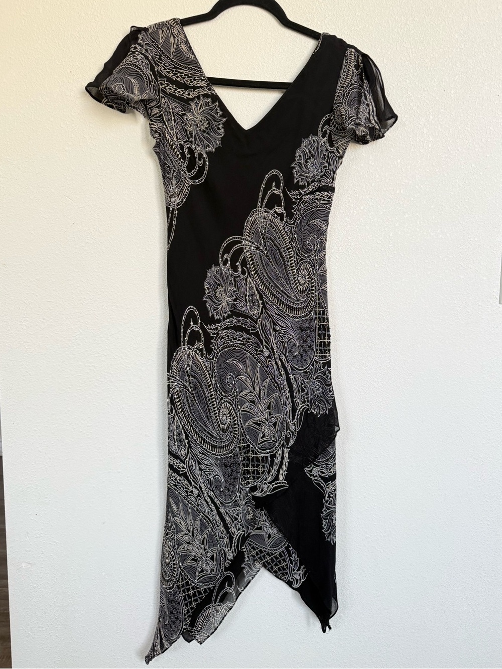 Evan Picone Petite Black Paisley Handkerchief Hem Dress Size 4 - Picture 2 of 12